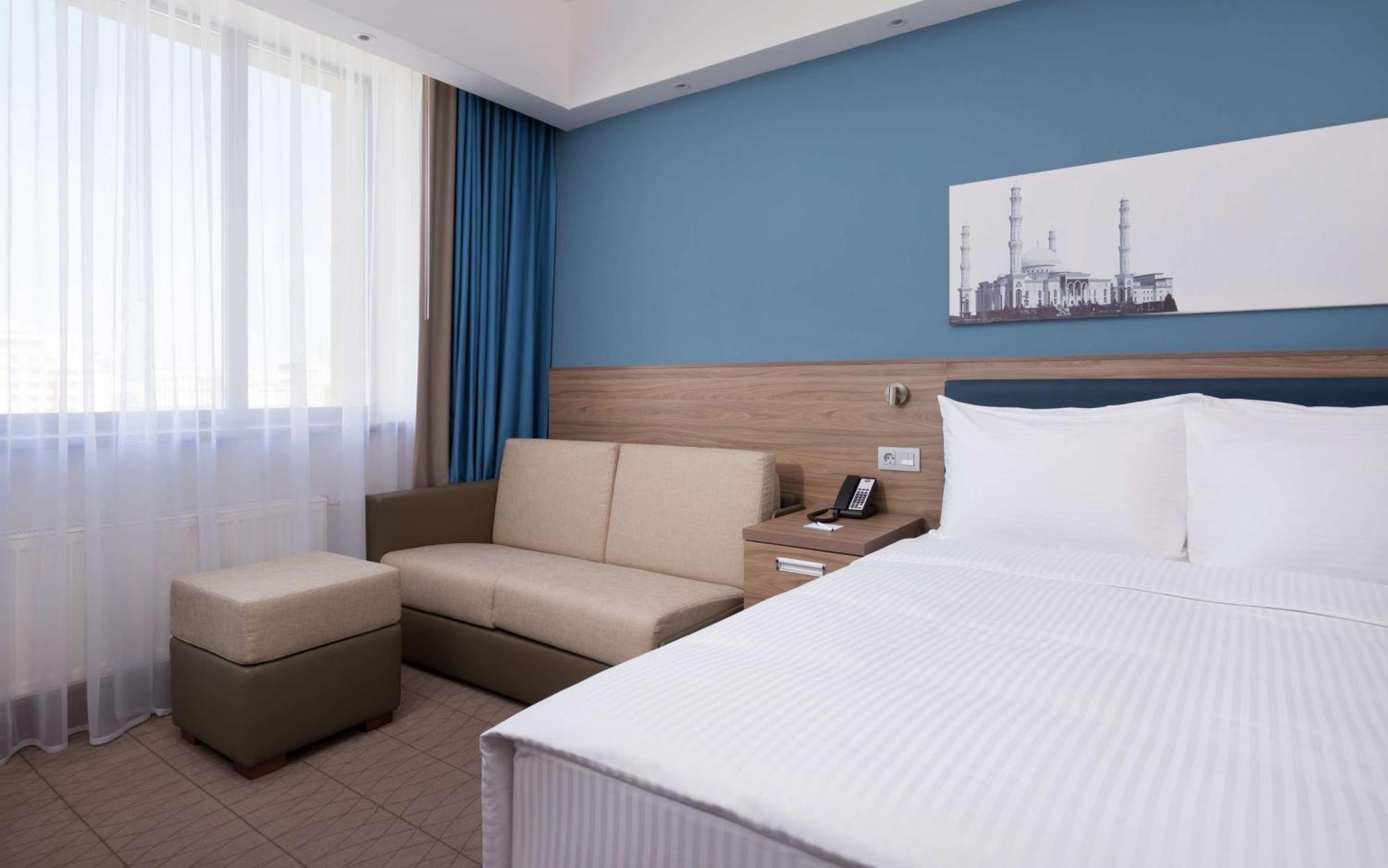 מלון Hampton By Hilton Astana Triumphal Arch מראה חיצוני תמונה