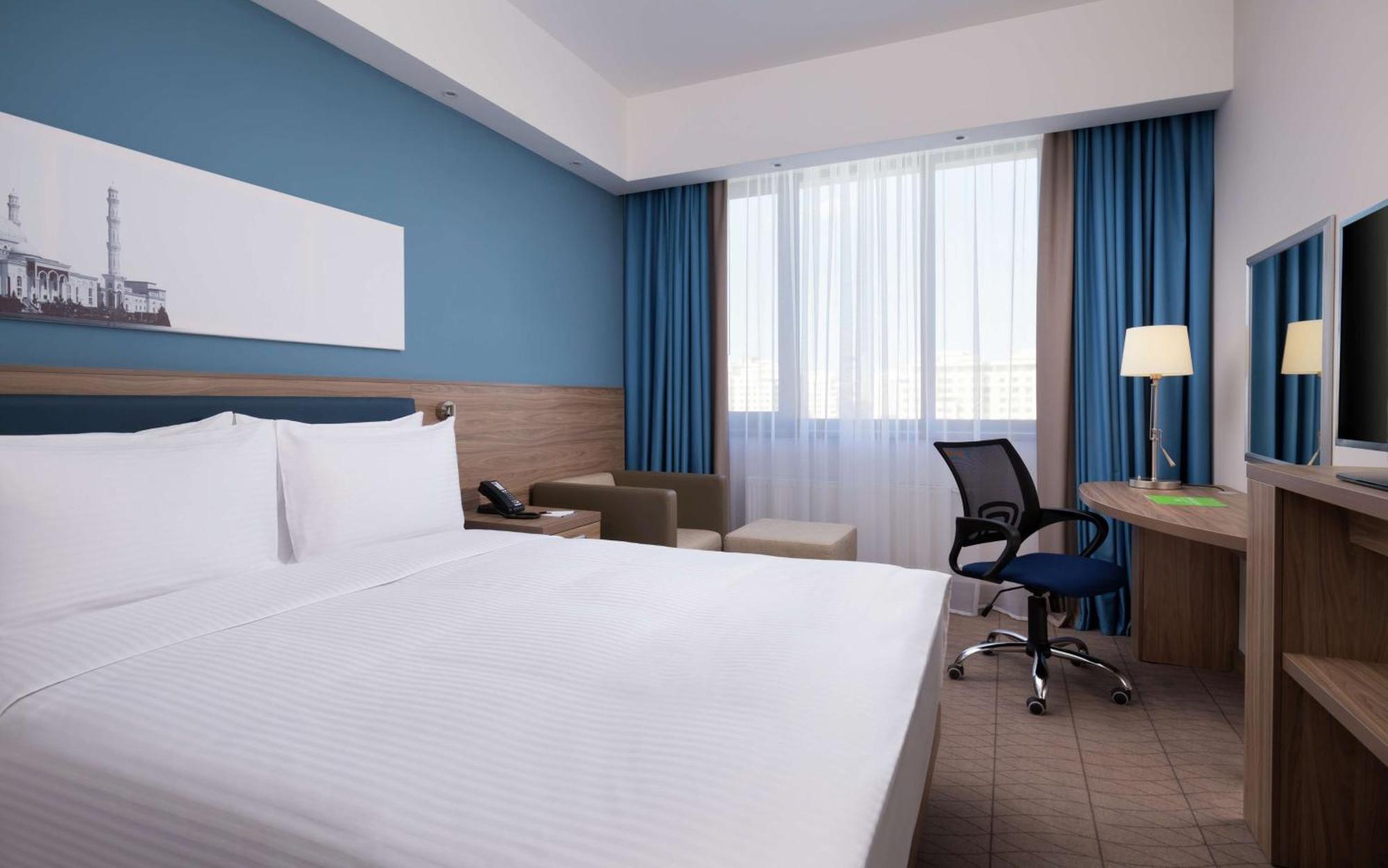 מלון Hampton By Hilton Astana Triumphal Arch מראה חיצוני תמונה