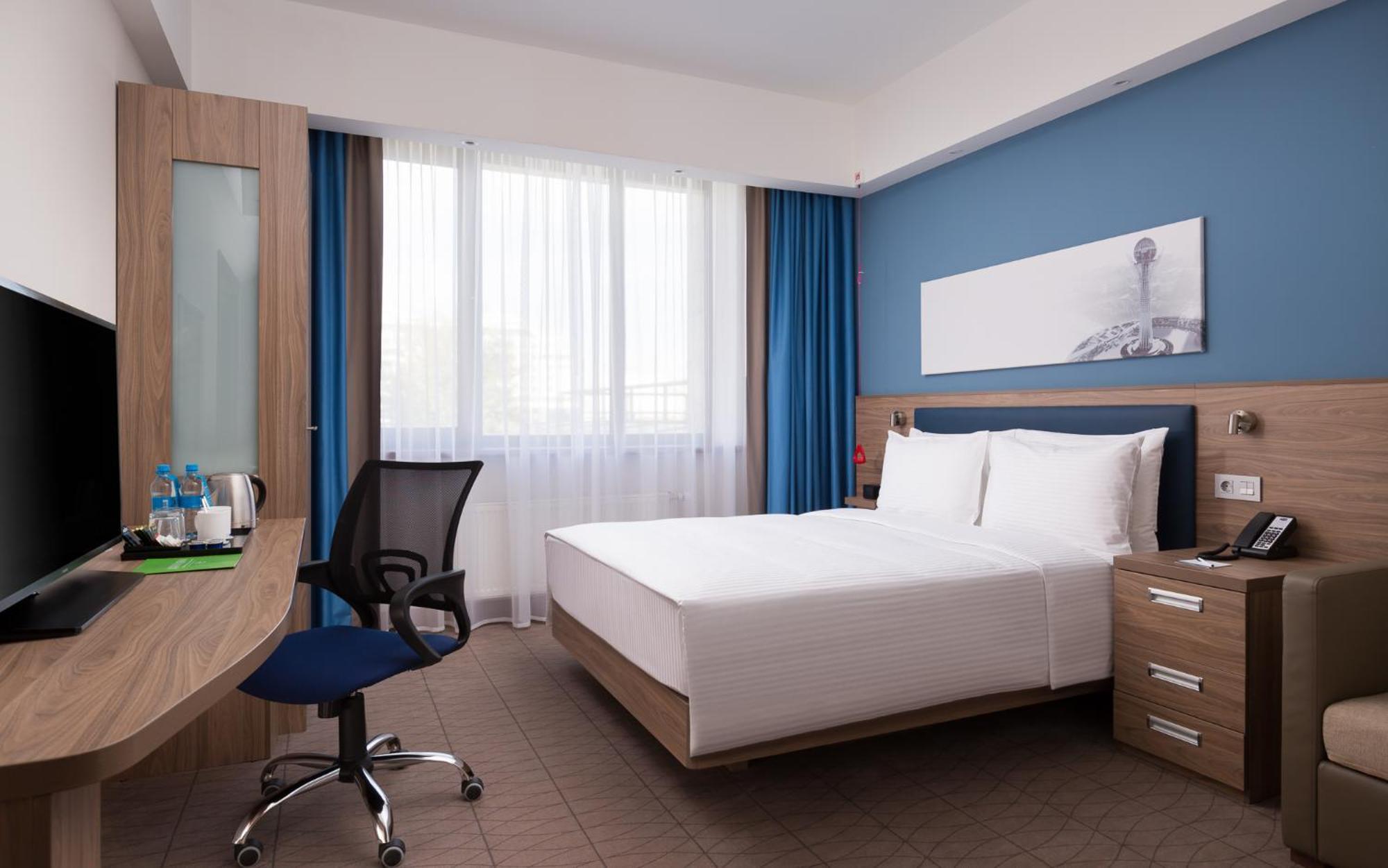 מלון Hampton By Hilton Astana Triumphal Arch מראה חיצוני תמונה